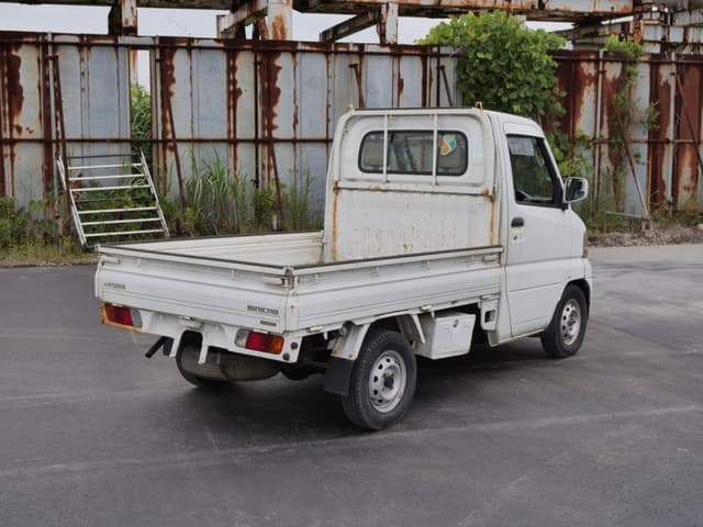 2002 Mitsubishi Minicab JDM car for sale — photo 5 of 25
