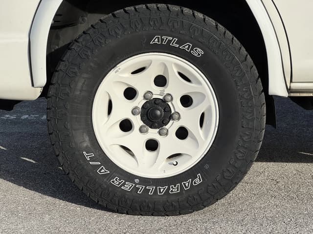 2000 Mitsubishi Delica JDM car for sale — photo 6 of 25
