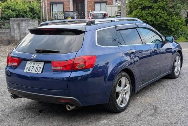 2009 Honda Accord JDM car for sale — photo 7 of 20