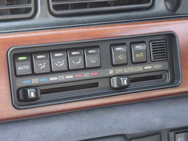 1991 Nissan Laurel JDM car for sale — photo 14 of 25