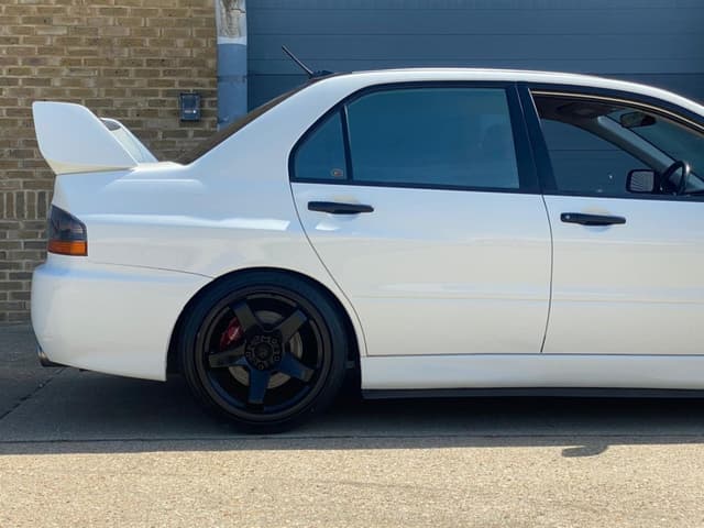 2005 Mitsubishi Lancer Evolution JDM car for sale — photo 16 of 25