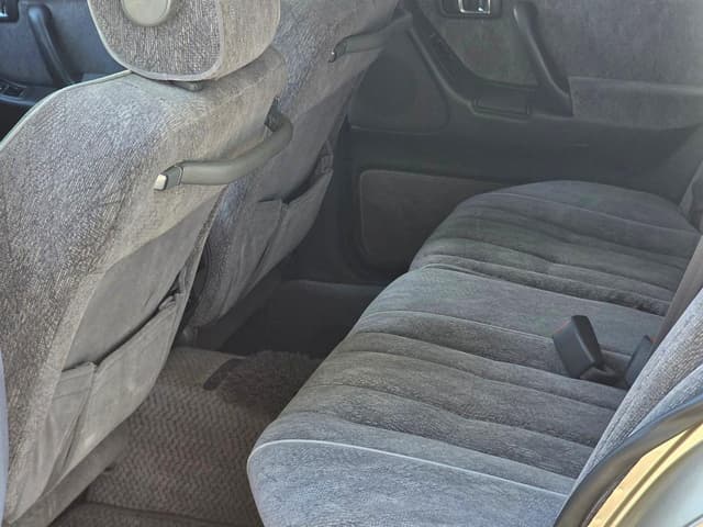 1994 Toyota Crown JDM car for sale — photo 9 of 25