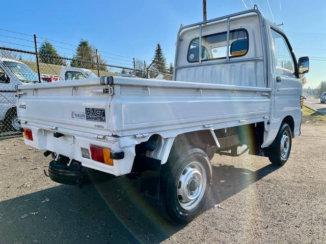 1994 Daihatsu Hijet JDM car for sale — photo 7 of 25