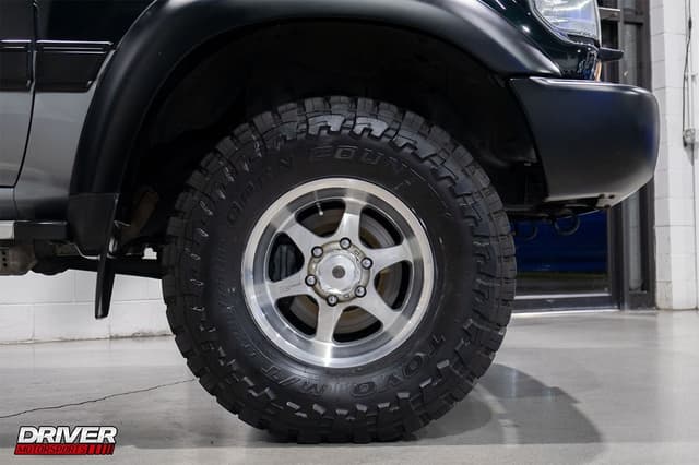1996 Toyota Land Cruiser JDM car for sale — photo 21 of 25