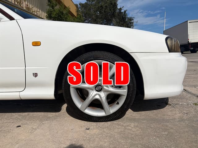 1998 Nissan Skyline JDM car for sale — photo 10 of 18