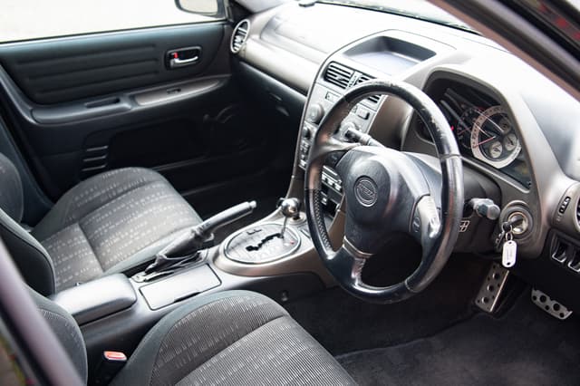 1998 Toyota Altezza JDM car for sale — photo 9 of 12