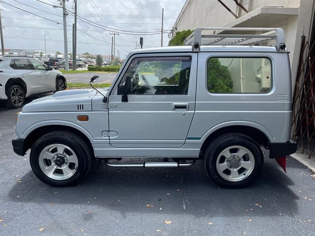 1996 Suzuki Jimny JDM car for sale — photo 4 of 15