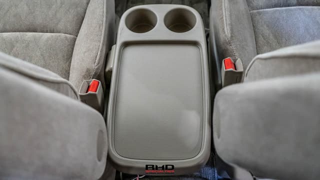 2000 Honda Odyssey JDM car for sale — photo 14 of 25