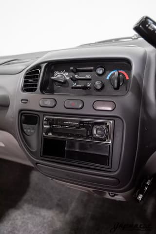 1994 Mitsubishi Delica JDM car for sale — photo 11 of 25