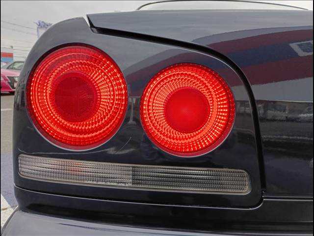 1999 Nissan Skyline JDM car for sale — photo 11 of 25