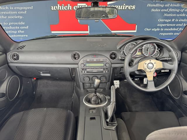 2006 Mazda Roadster (Eunos Roadster / MX-5) JDM car for sale — photo 4 of 25