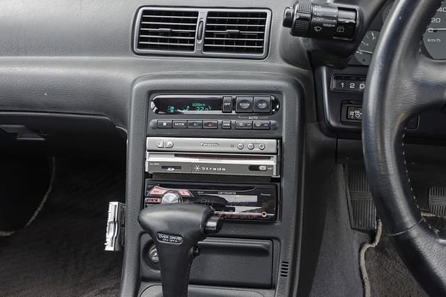 1992 Nissan Skyline JDM car for sale — photo 25 of 25