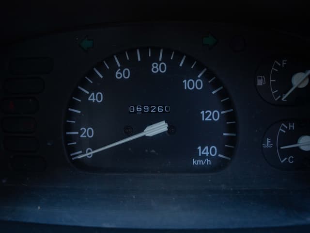 1996 Daihatsu Hijet JDM car for sale — photo 13 of 13