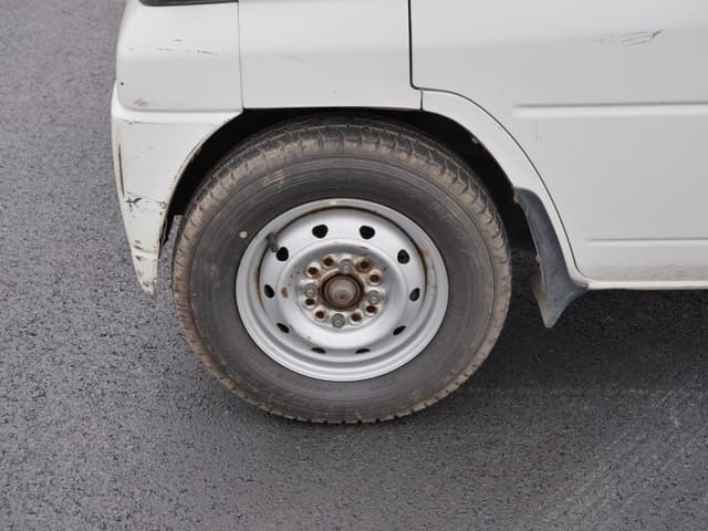 2002 Mitsubishi Minicab JDM car for sale — photo 20 of 25