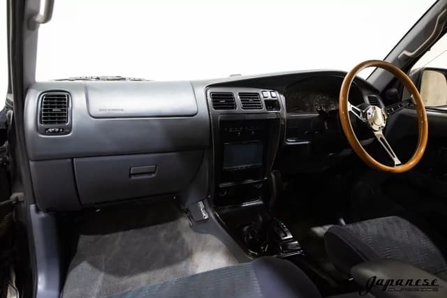 1997 Toyota Hilux JDM car for sale — photo 9 of 25