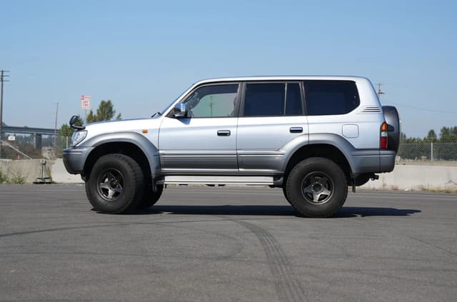 1997 Toyota Land Cruiser JDM car for sale — photo 10 of 10