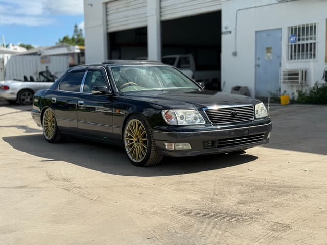 1999 Toyota Celsior JDM car for sale — photo 3 of 21