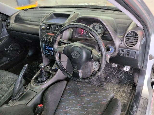 1999 Toyota Altezza JDM car for sale — photo 6 of 6