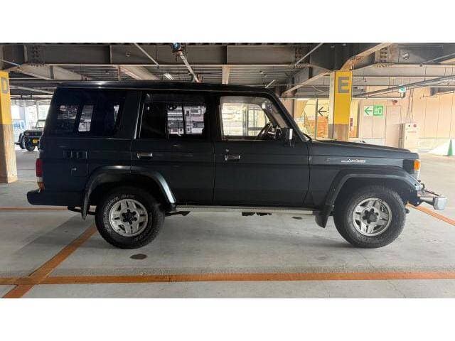 1995 Toyota Land Cruiser JDM car for sale — photo 14 of 20