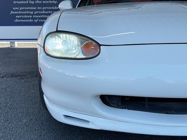 1998 Mazda Roadster (Eunos Roadster / MX-5) JDM car for sale — photo 19 of 25