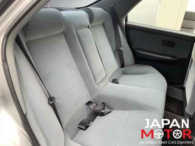 1996 Nissan Skyline JDM car for sale — photo 7 of 10