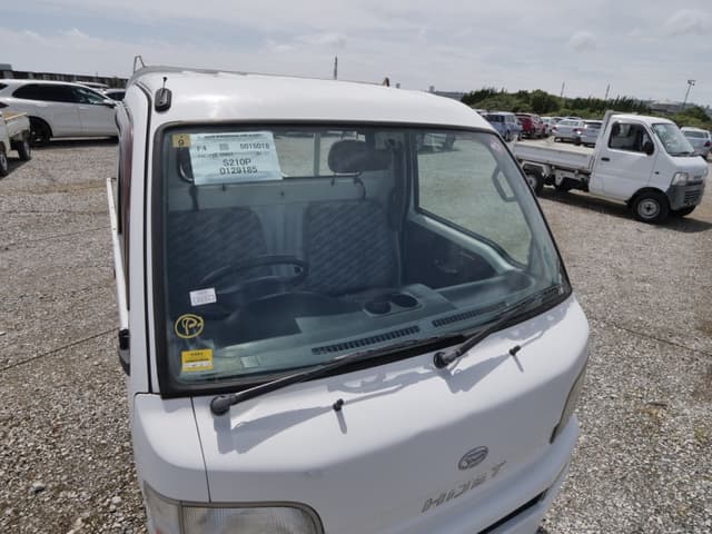 2001 Daihatsu Hijet JDM car for sale — photo 12 of 25