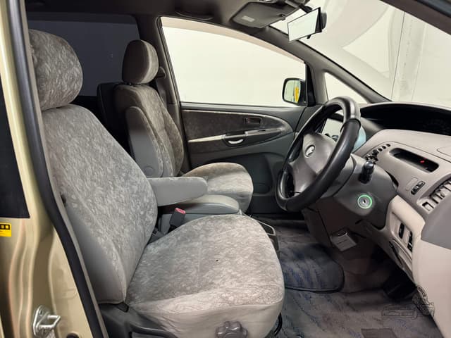 2000 Toyota Estima JDM car for sale — photo 24 of 25