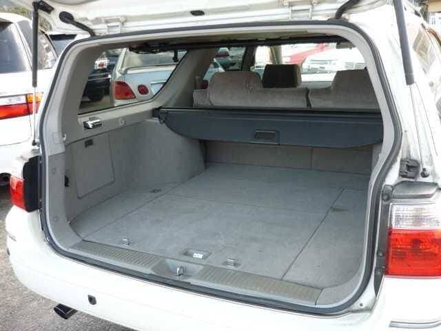 1998 Nissan Stagea JDM car for sale — photo 5 of 10