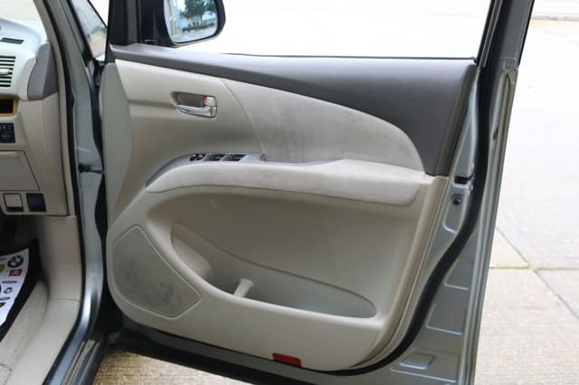 2007 Toyota JDM car for sale — photo 23 of 25