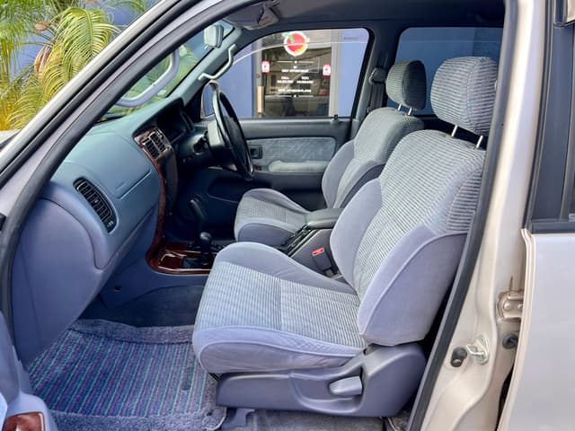 1996 Toyota Hilux Surf JDM car for sale — photo 8 of 23