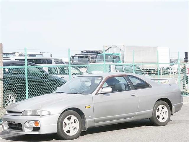 1996 Nissan Skyline JDM car for sale — photo 5 of 25