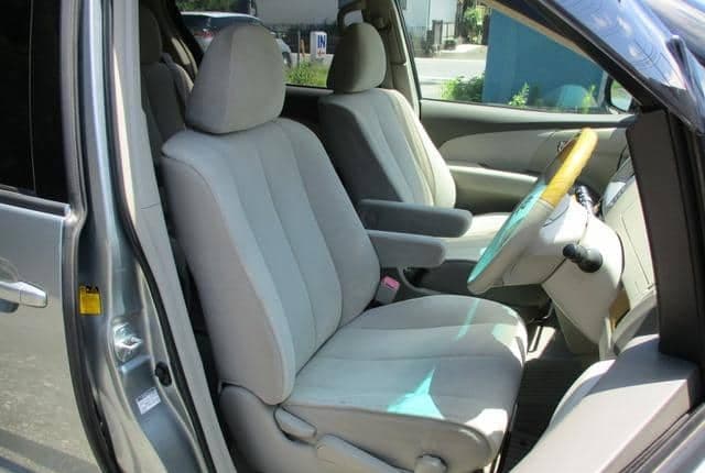 2007 Toyota Estima JDM car for sale — photo 12 of 25