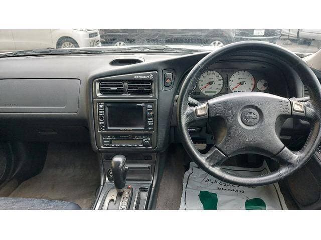2000 Nissan Stagea JDM car for sale — photo 3 of 20