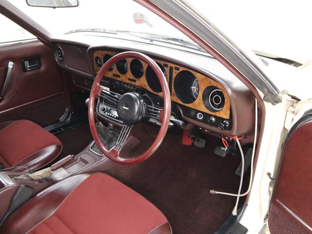 1976 Mazda Cosmo JDM car for sale — photo 9 of 25