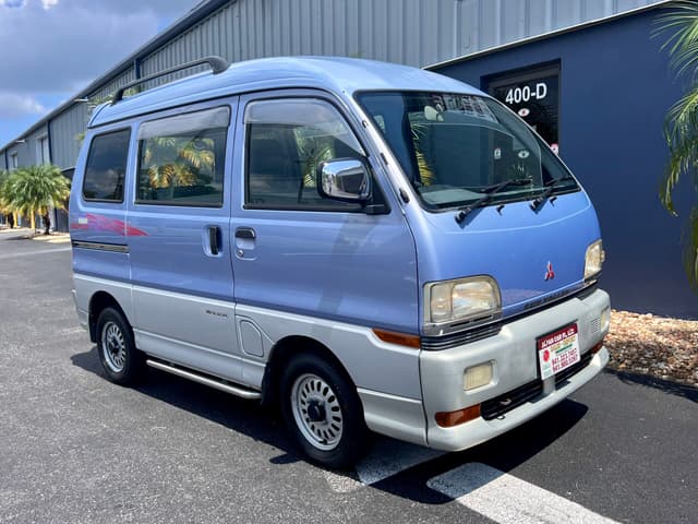 1996 Mitsubishi Bravo Minivan JDM car for sale — photo 12 of 23