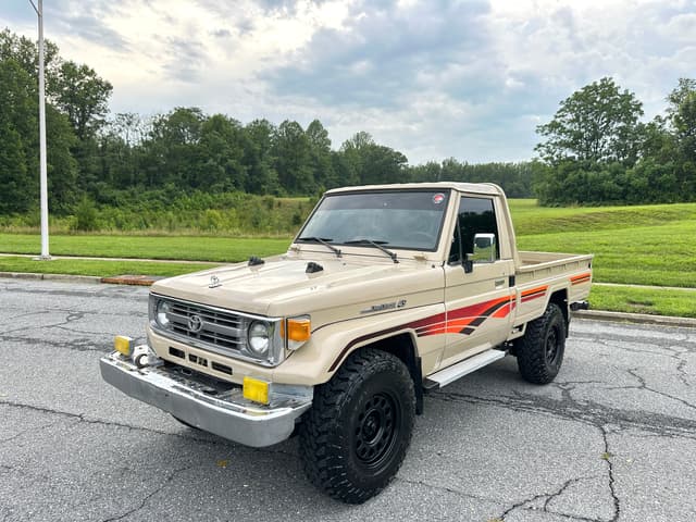 1999 Toyota Land Cruiser JDM car for sale — photo 11 of 20