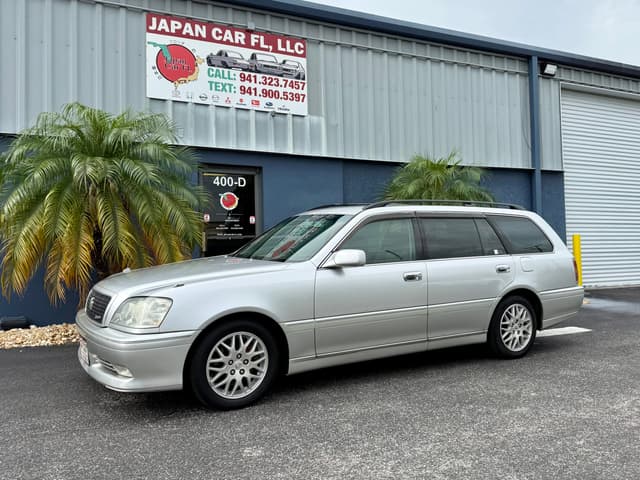 2001 Toyota Crown JDM car for sale — photo 4 of 23