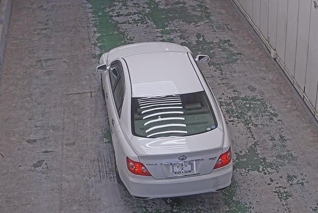 2005 Toyota Mark X JDM car for sale — photo 3 of 5