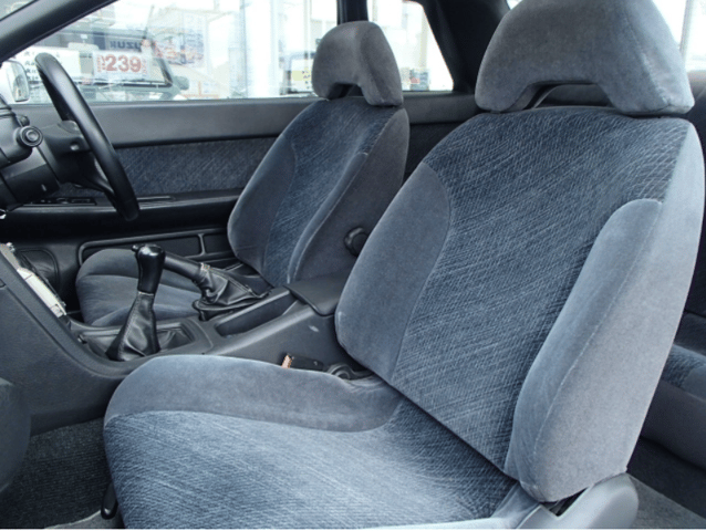 1992 Nissan Skyline JDM car for sale — photo 18 of 20