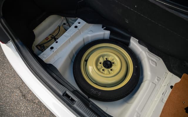 1996 Toyota Mark II JDM car for sale — photo 2 of 16