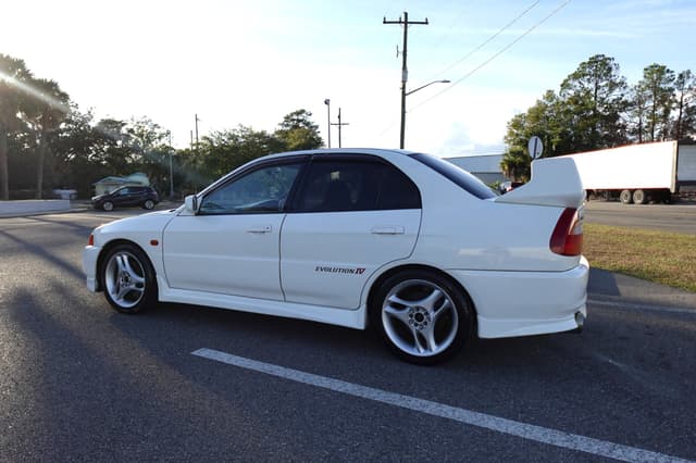 1996 Mitsubishi Lancer Evolution JDM car for sale — photo 3 of 18