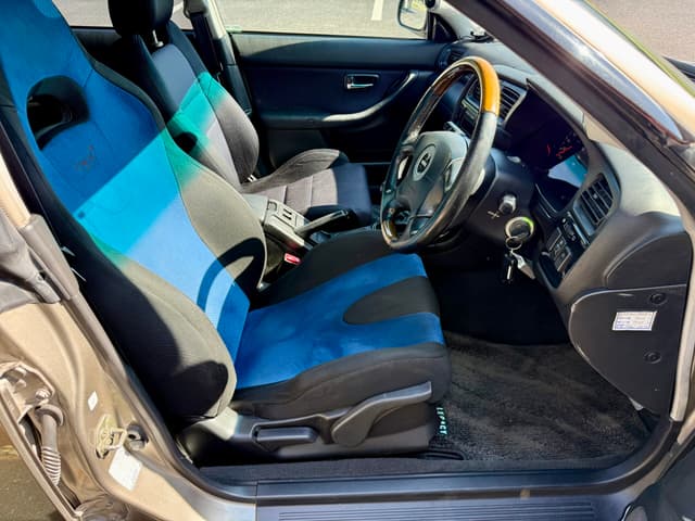 2000 Subaru Legacy JDM car for sale — photo 18 of 23