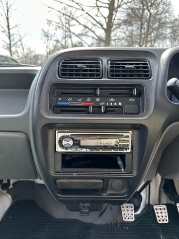 2000 Suzuki Carry JDM car for sale — photo 20 of 24