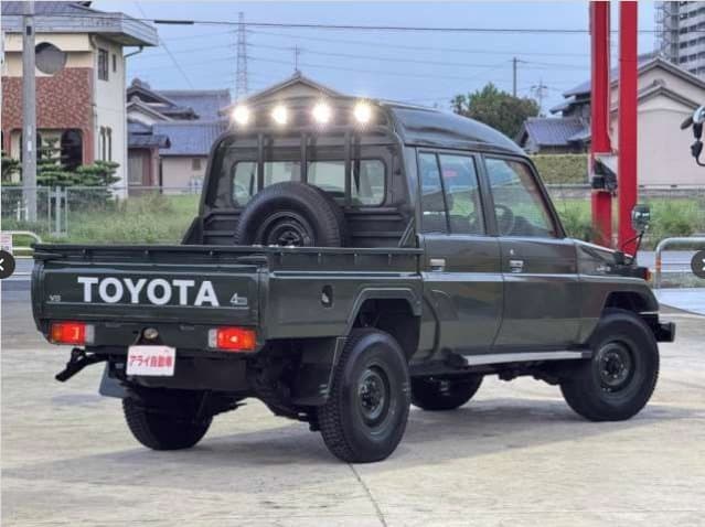 2001 Toyota Land Cruiser JDM car for sale — photo 5 of 17