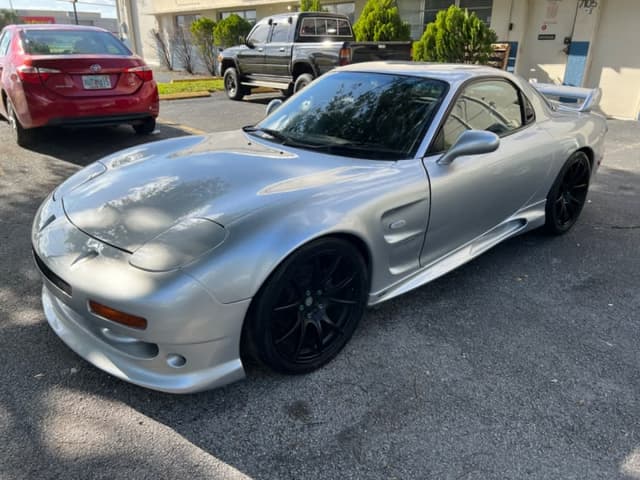 1996 Mazda RX-7 JDM car for sale — photo 3 of 16