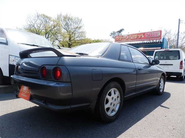 1993 Nissan Skyline JDM car for sale — photo 8 of 25