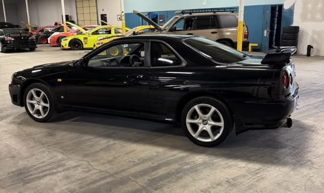 1999 Nissan Skyline JDM car for sale — photo 14 of 25