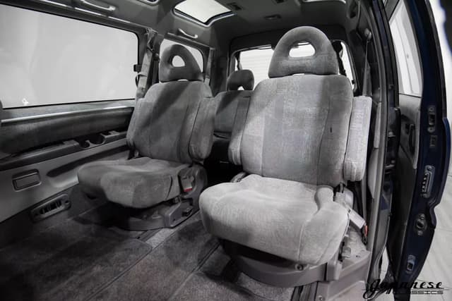 1997 Mitsubishi Delica JDM car for sale — photo 18 of 25