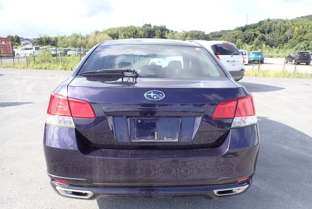 2009 Subaru Legacy JDM car for sale — photo 4 of 25
