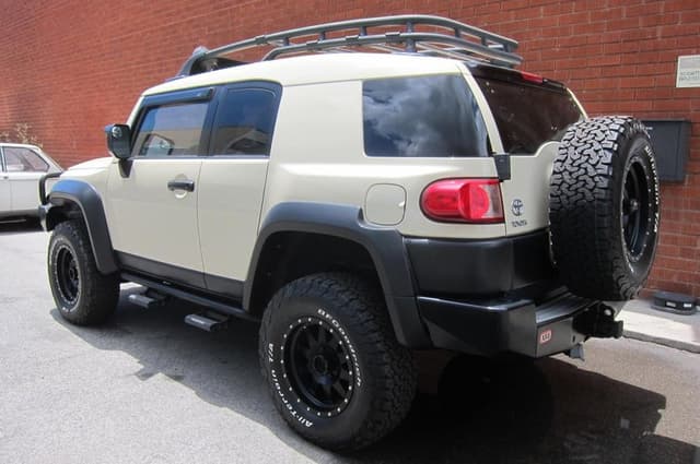 2010 Toyota Fj Cruiser JDM car for sale — photo 5 of 25